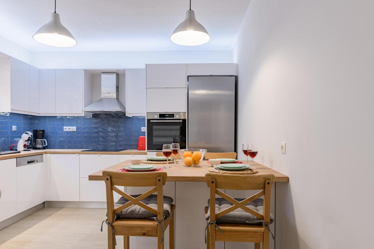 Antho'S Apartment Kanali  ภายนอก รูปภาพ