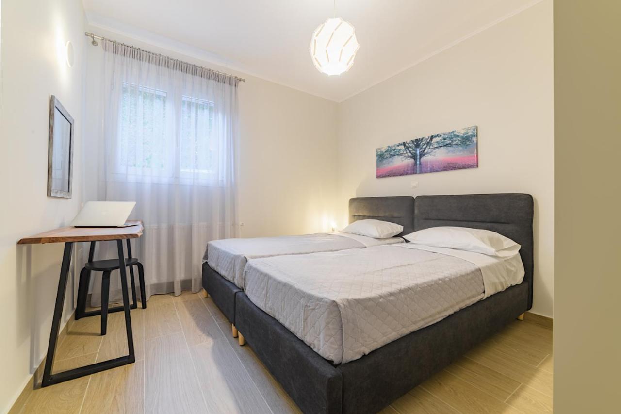 Antho'S Apartment Kanali  ภายนอก รูปภาพ